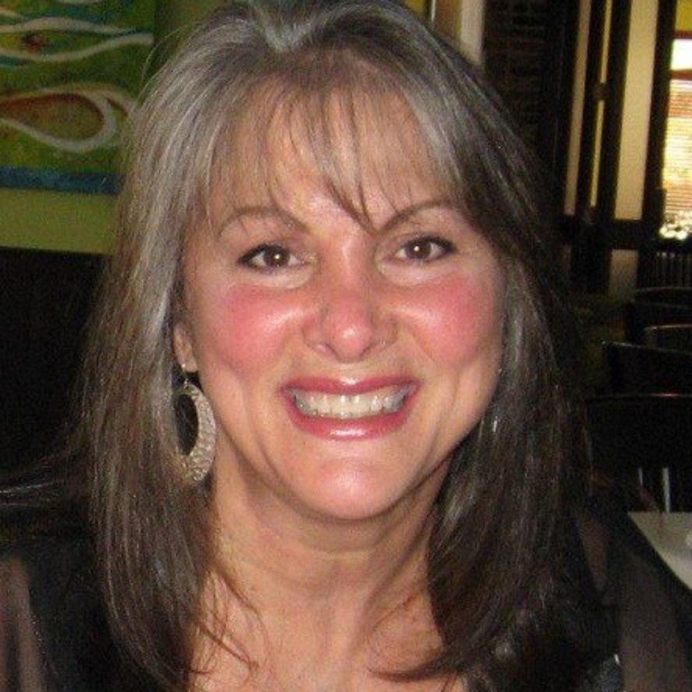 Meet your Posher, Debbie